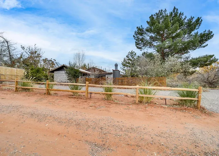 < 2 Mi To Red Rock State Park: Cozy Holiday home